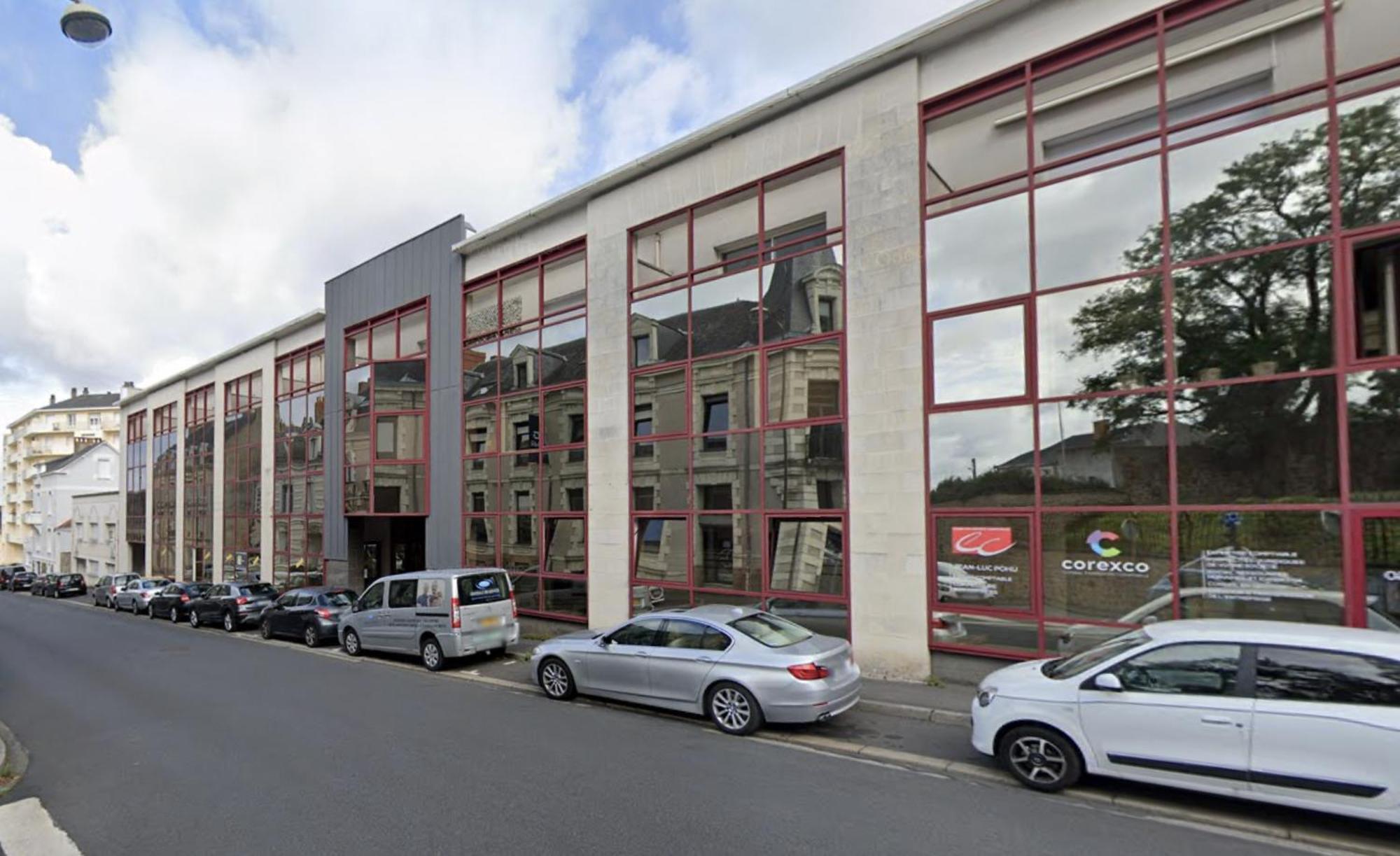 Apartment Le Nenuphar - Parking, Hyper-centre, 500m Gare Cholet